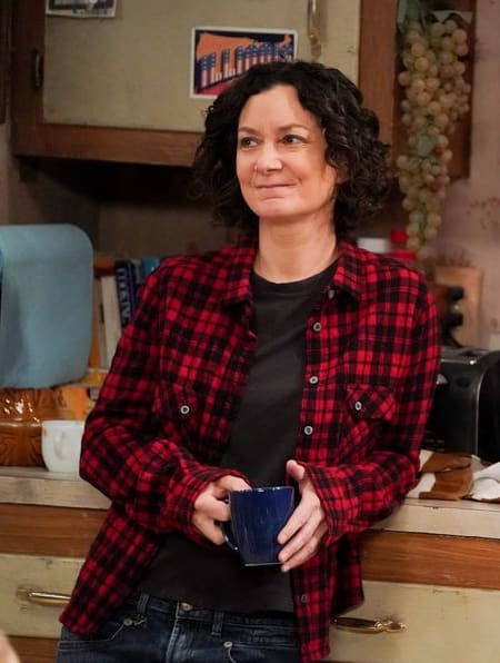 Enjoying Her Coffee - The Conners Season 4 Episode 15