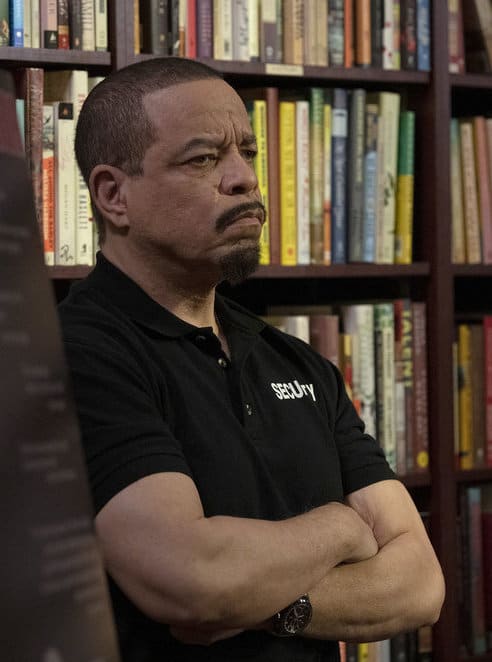 Fin Works Security - Law & Order: SVU Season 23 Episode 14