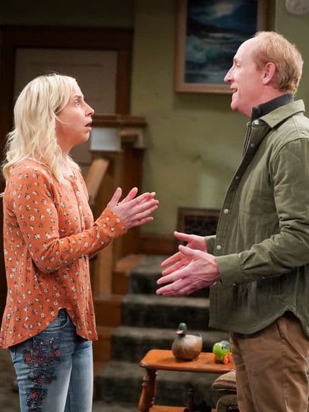 Outing Her Relationship - The Conners Season 4 Episode 15