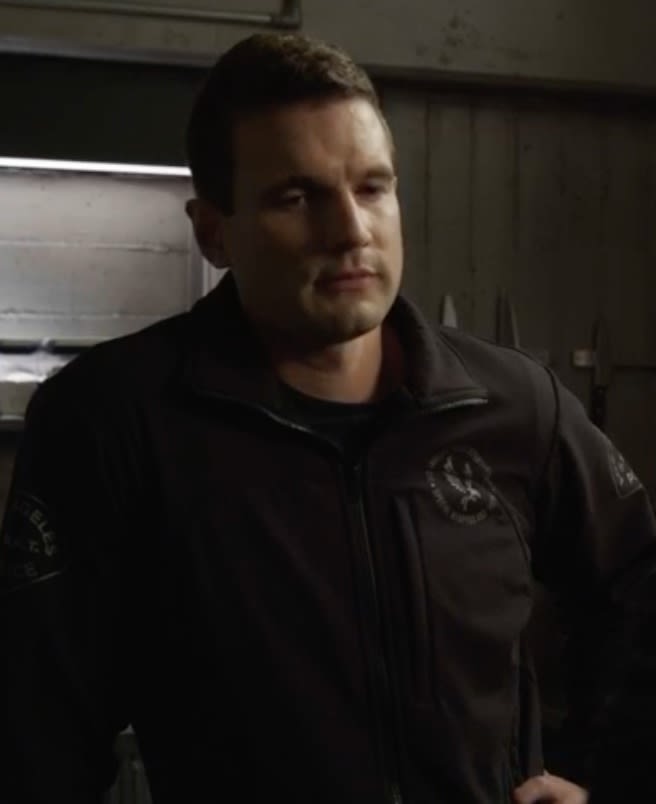 Street Talking - S.W.A.T. Season 5 Episode 15