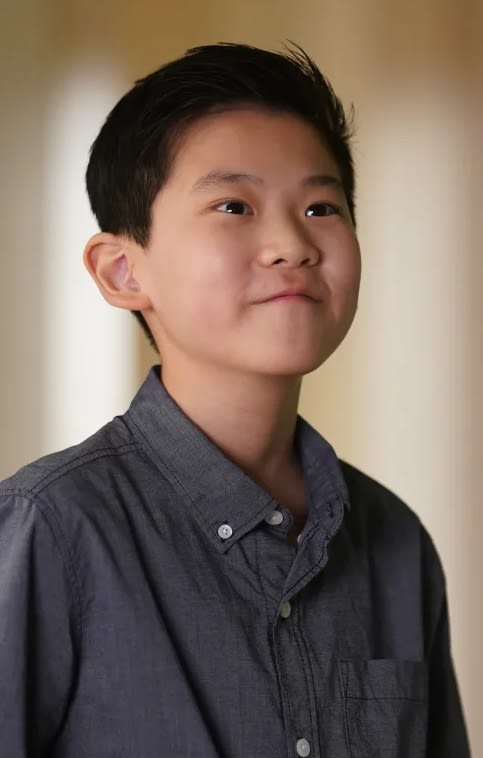 Supporting His Mom -tall - A Million Little Things Season 4 Episode 12