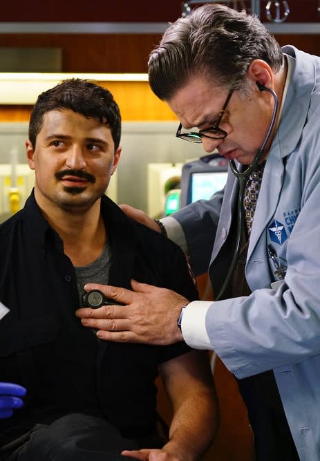 An Apartment Complex Fire - Tall - Chicago Med Season 4 Episode 2