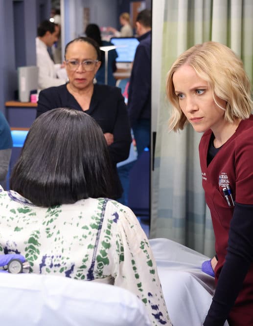 Archer and Asher Clash / Tall - Chicago Med Season 7 Episode 18