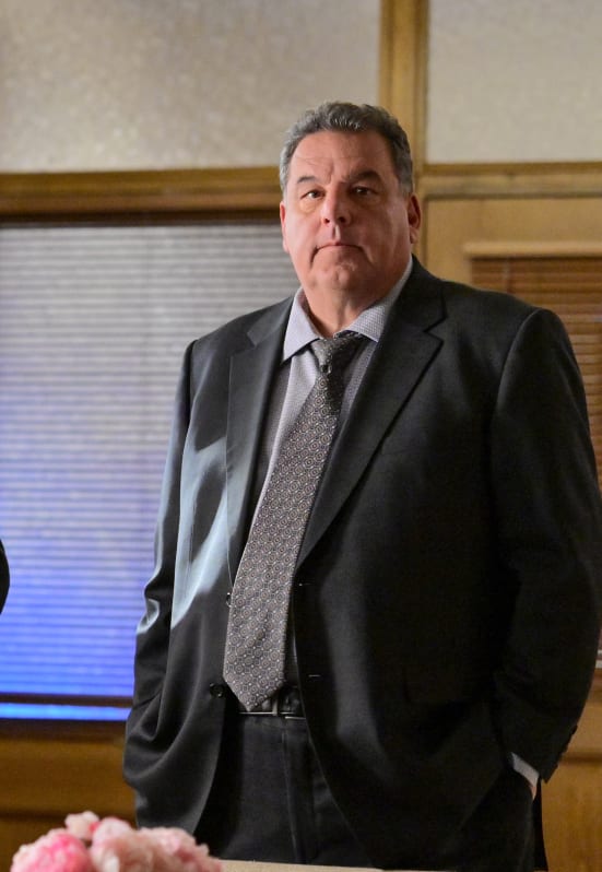 Helping Erin / Tall - Blue Bloods Season 12 Episode 19