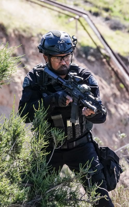 Roll Out - Tall - S.W.A.T. Season 5 Episode 17