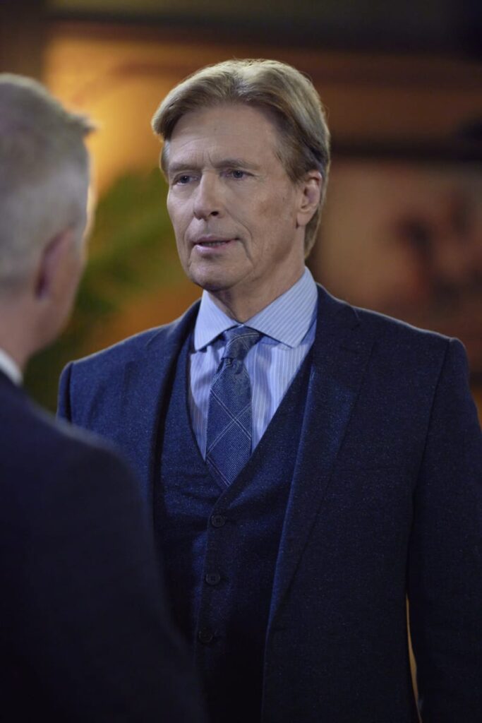 Bill Has a Plan - When Calls the Heart Season 9 Episode 9