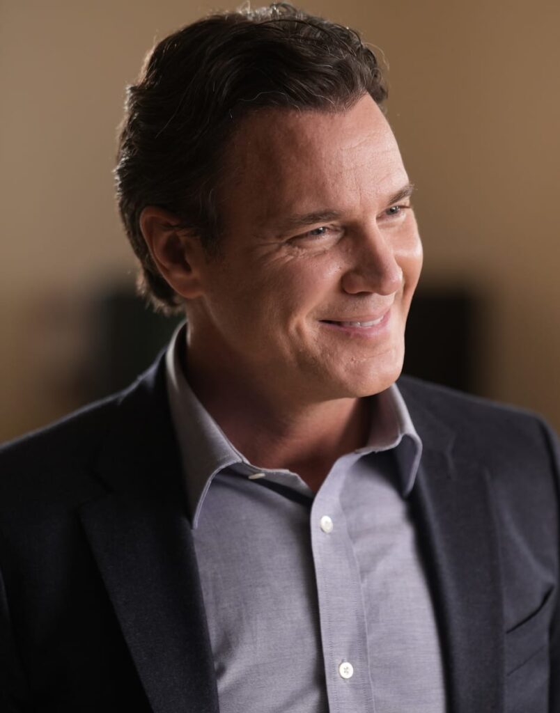 Clark -tall - A Million Little Things Season 4 Episode 20
