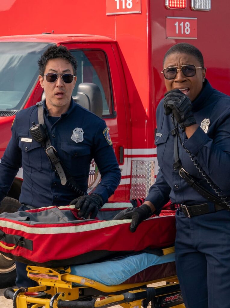 Cliffside Rescue - Tall - 9-1-1 Season 5 Episode 18