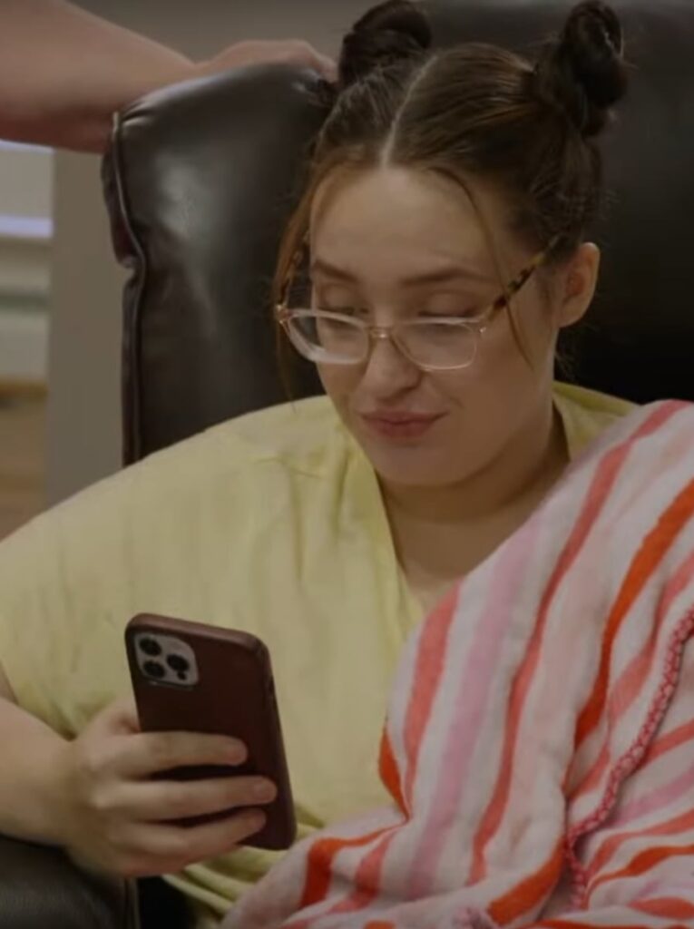 Lauryn on the Phone