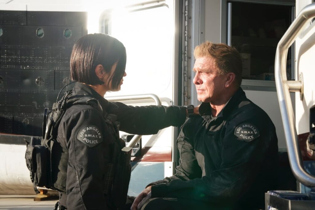 Making the Rounds - S.W.A.T. Season 5 Episode 22