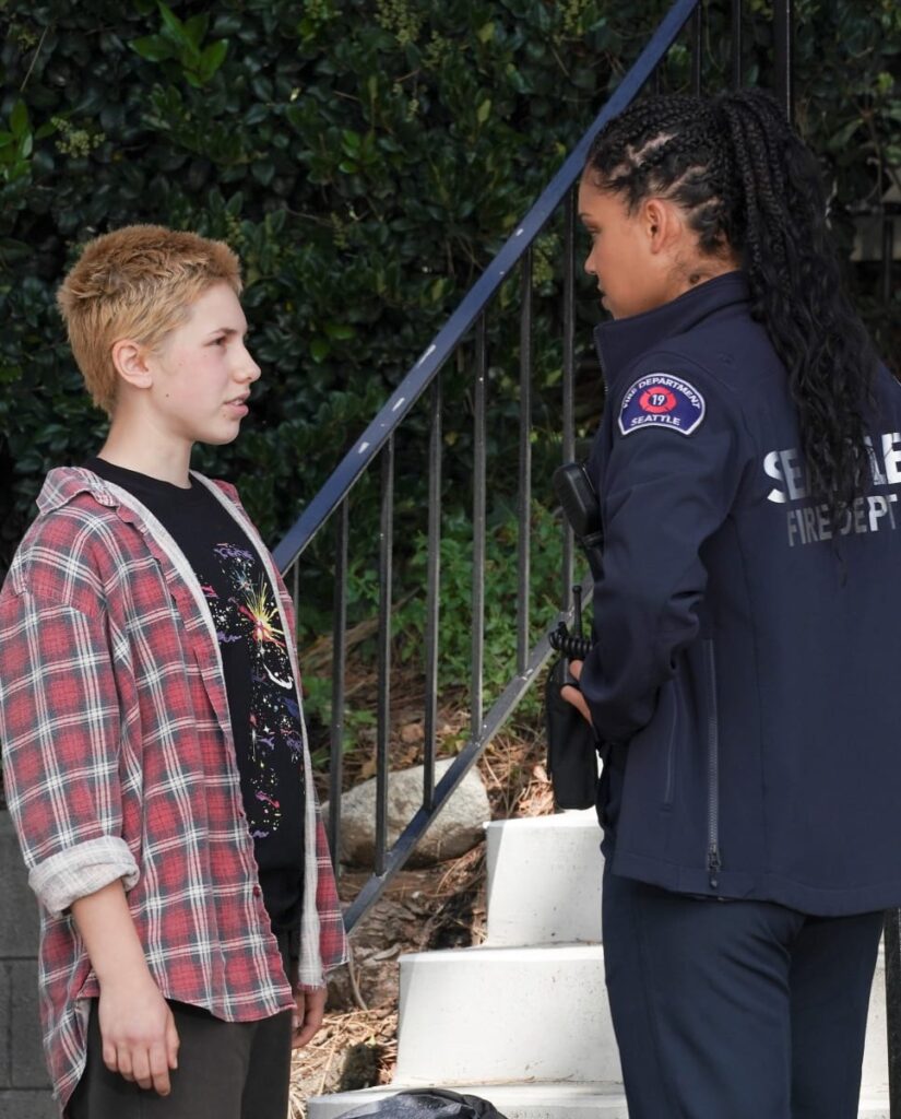Protecting Matt -tall - Station 19 Season 5 Episode 17