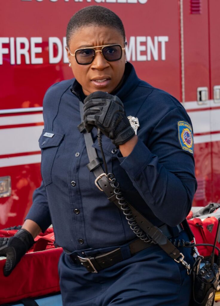 Radio Help - 9-1-1 Season 5 Episode 18