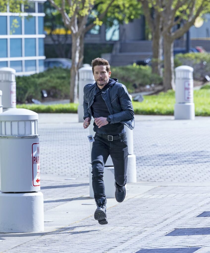 Running to Cade - The Resident Season 5 Episode 21