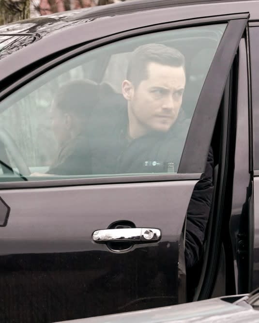 Stepping Out -tall - Chicago PD Season 9 Episode 21