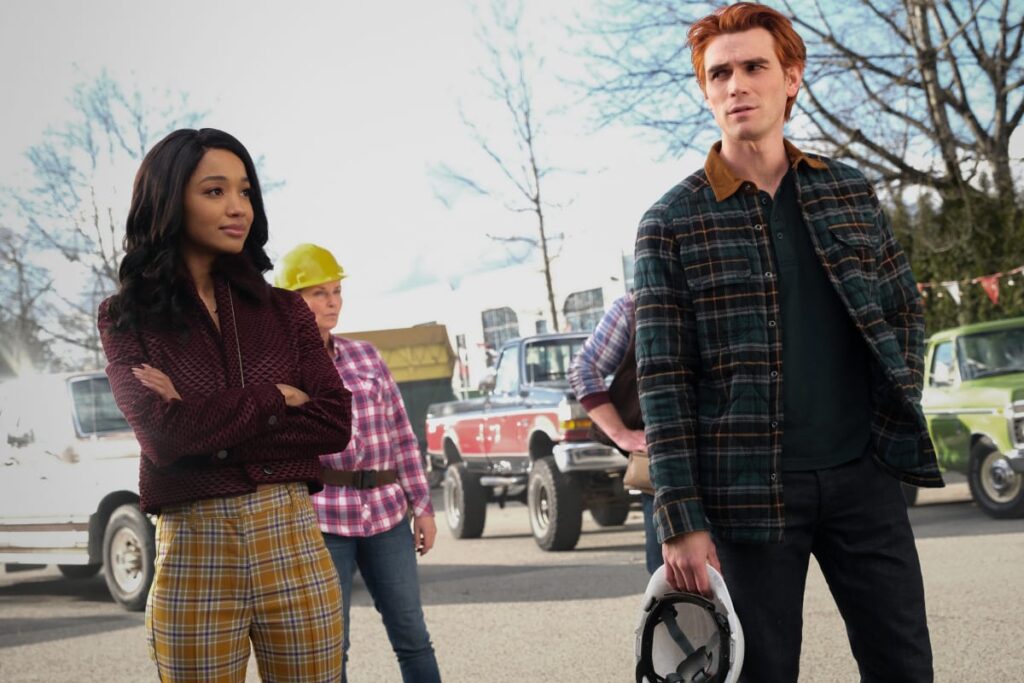 Tabitha Enlists Help - Riverdale