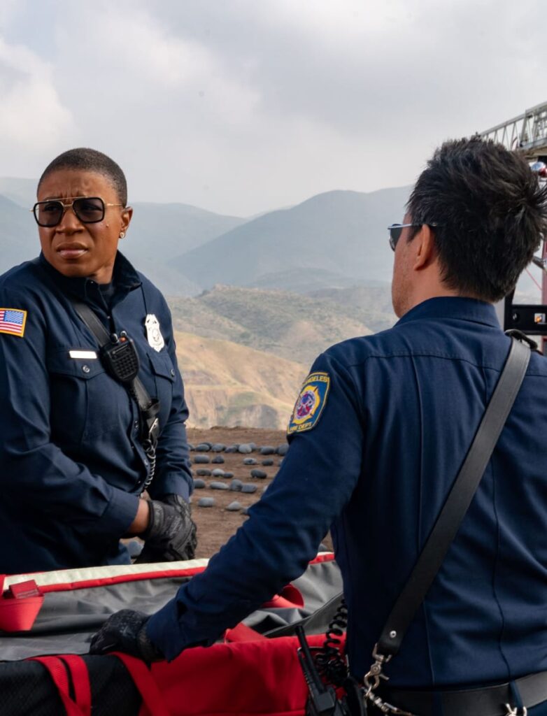 Teaming Up - 9-1-1 Season 5 Episode 18