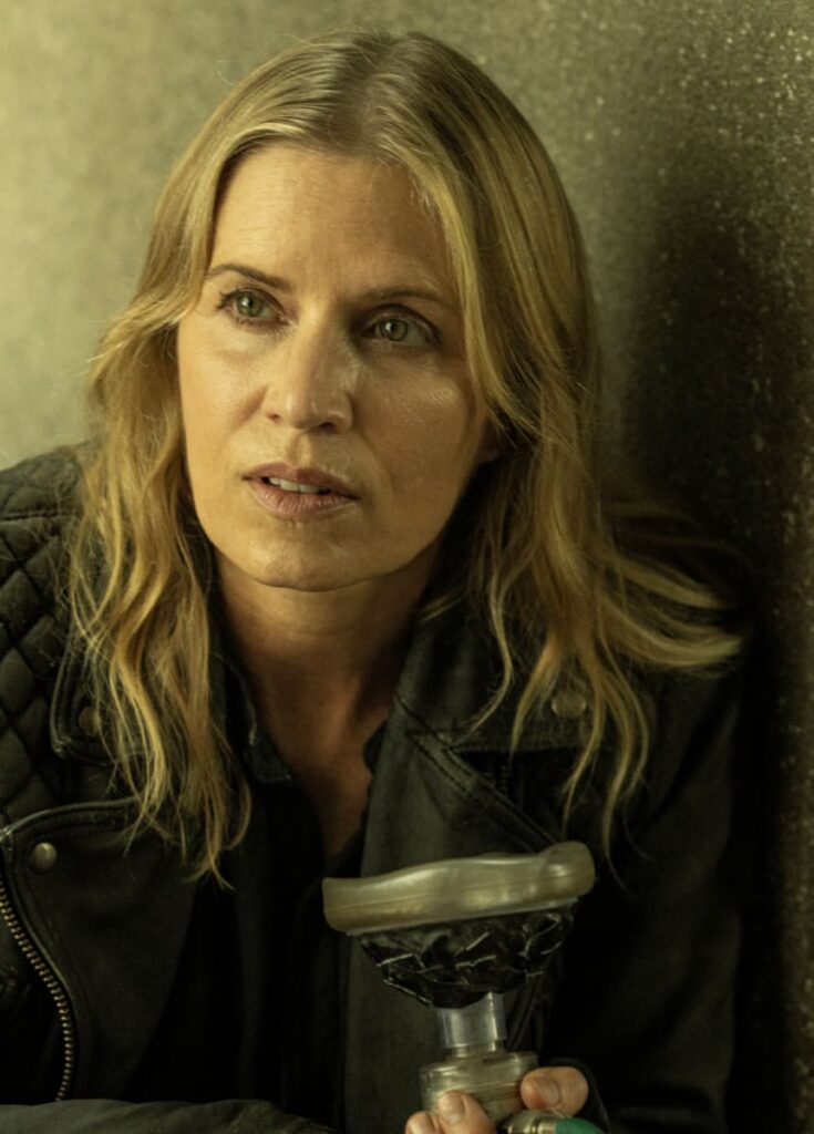 Madison Takes a Breather - Fear the Walking Dead Season 7 Episode 16