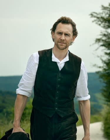 Will Approaching Cora - The Essex Serpent Season 1 Episode 6