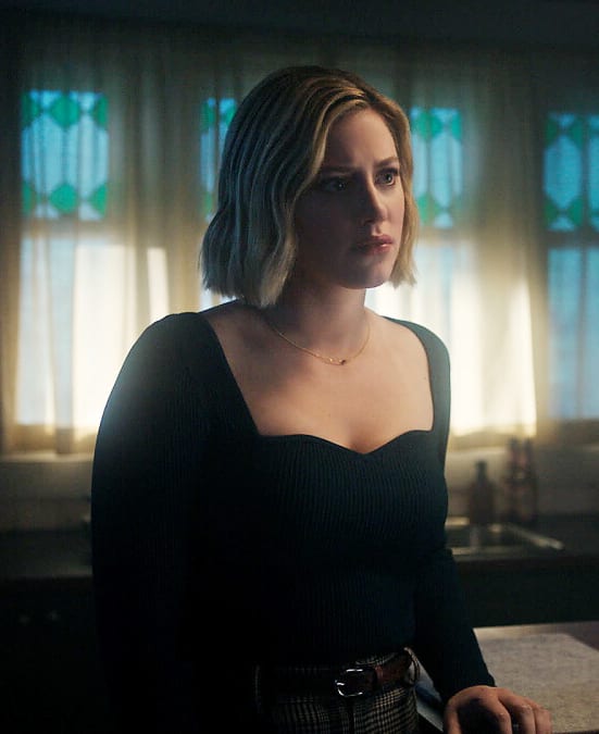 The Harlot of Babylon - Riverdale Season 6 Episode 20
