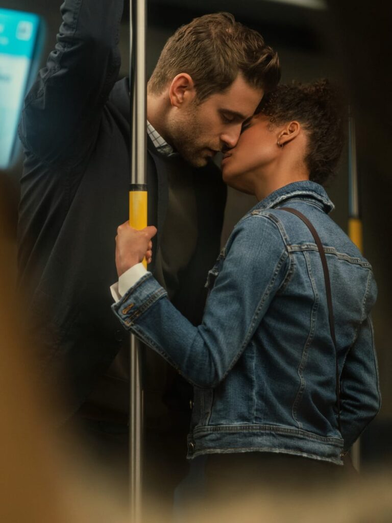 First Kiss - Surface Season 1 Episode 7
