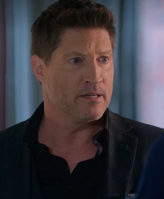 Mike Barnes - Cobra Kai Season 5 Episode 3