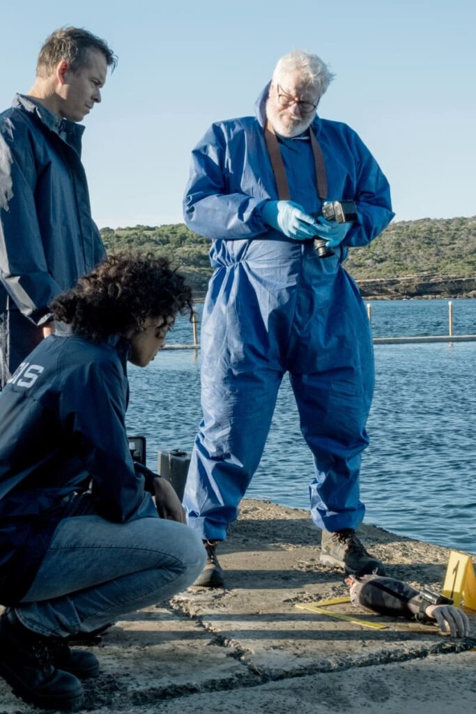 Well-Armed Investigation - NCIS: Sydney Season 1 Episode 3