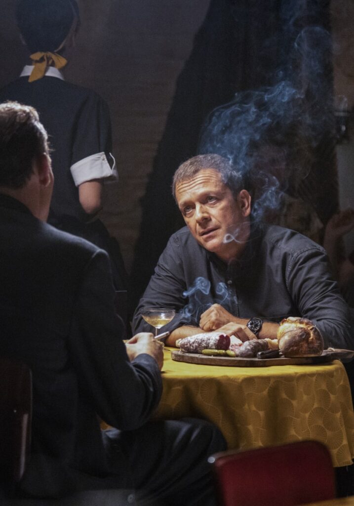 Look at that Bread - Monsieur Spade Season 1 Episode 3