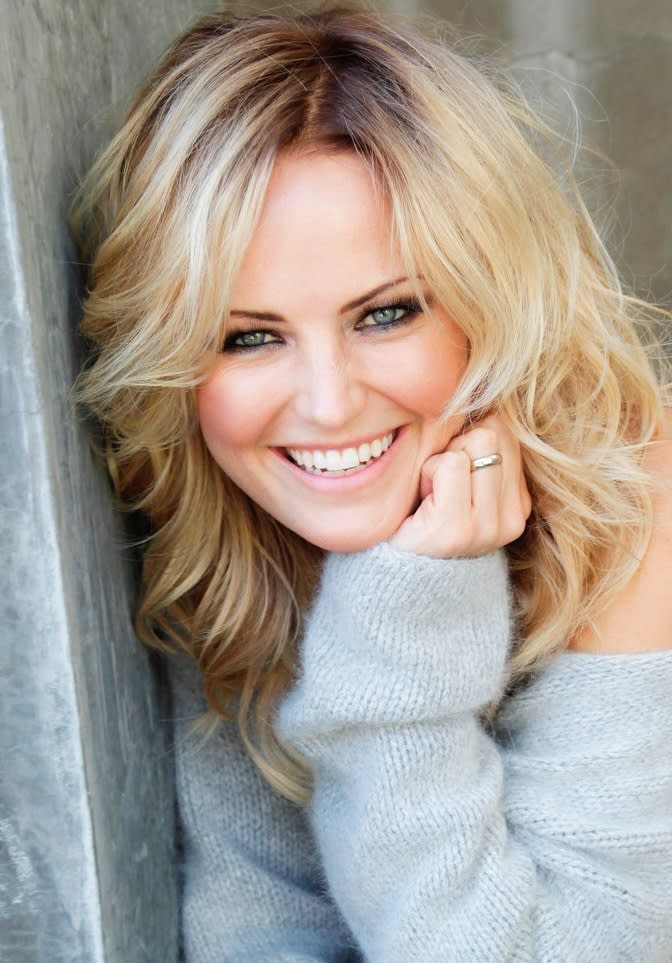 Malin Ã
kerman Will Star in The Hunting Wives