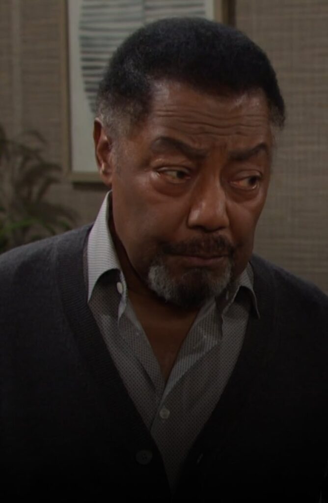 Abe and Paulina Rekindle Their Romance - Days of Our Lives
