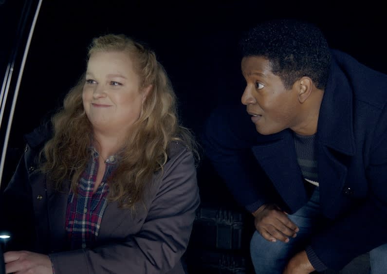 Liv and Mike in Civvies - Resident Alien Season 3 Episode 1
