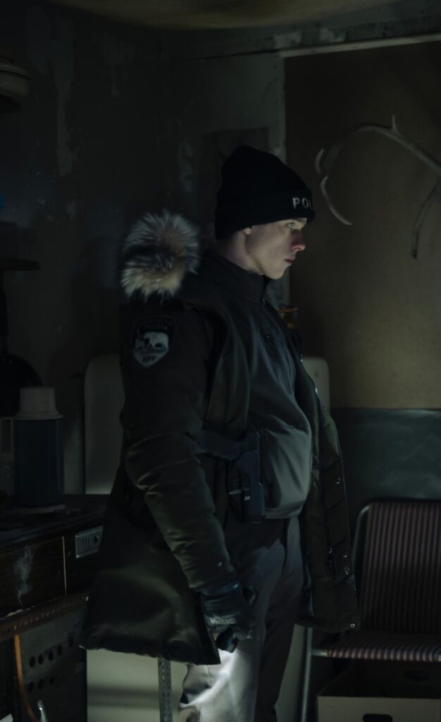 Peter Prior In the Dark - True Detective Season 4 Episode 4