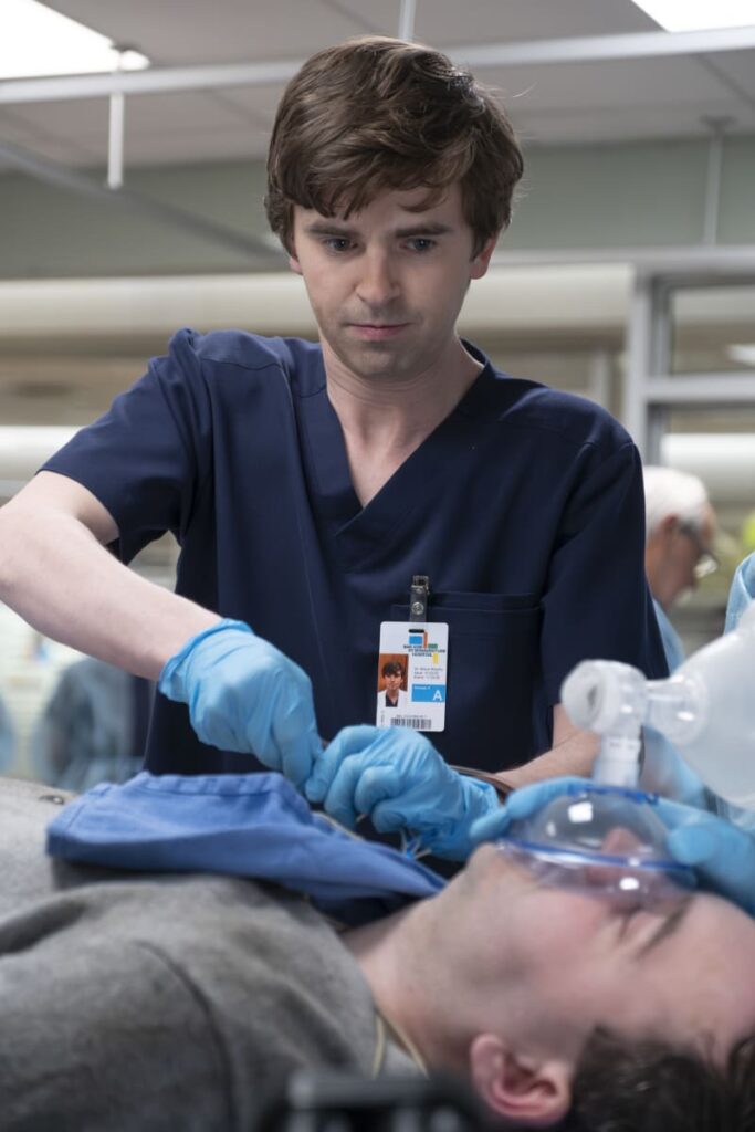Shaun Helps a Victim - The Good Doctor Season 7 Episode 6