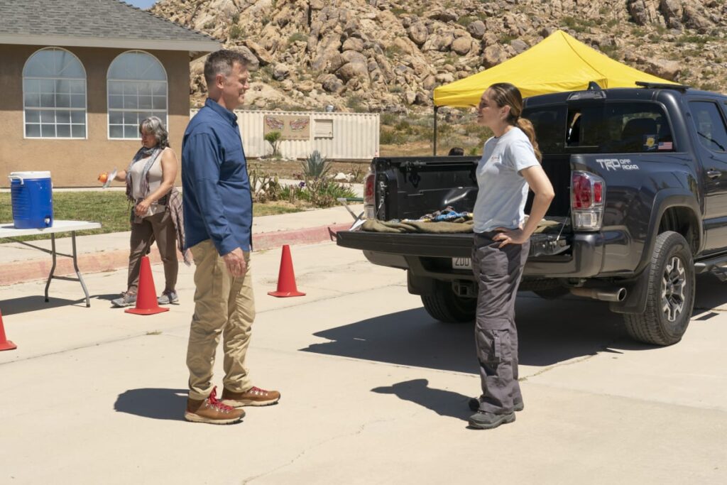 Getting Information - 9-1-1 Season 7 Episode 8