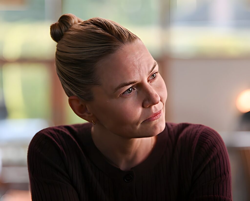 Lizzy - Jennifer Morrison - Tracker - 2024