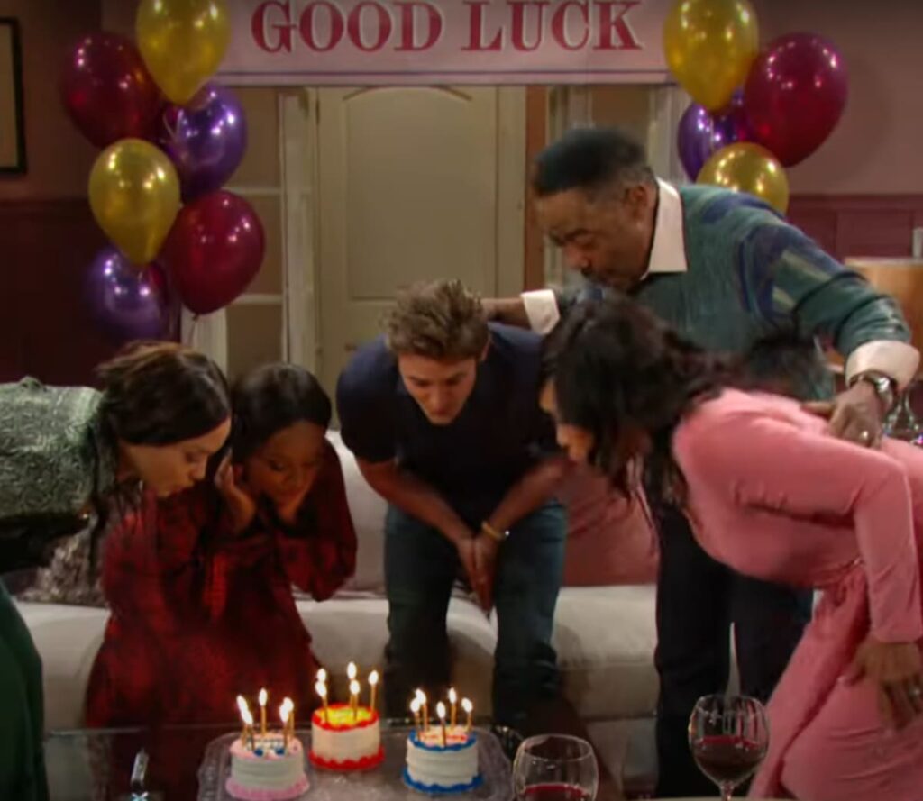 Helping Paulina Feel Better - DOOL S59 E211 - Days of Our Lives