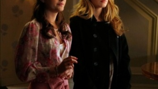 Serena and Blair Photo