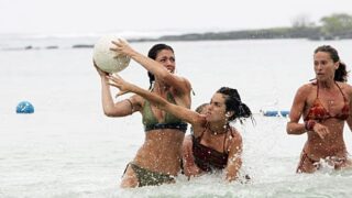 Amanda Guarded By Danielle