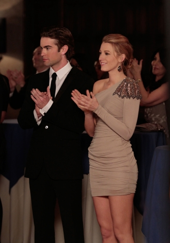 Serena and Nate Approve