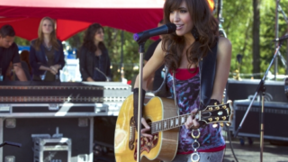 Mia on Life Unexpected