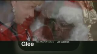 Have a Very Glee Christmas!