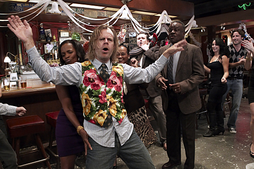 Shameless Season 1 Episode 5 Recap: Three Boys - TV Fanatic