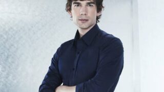 Christopher Gorham as Auggie Anderson