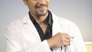 Benjamin Bratt, Private Practice