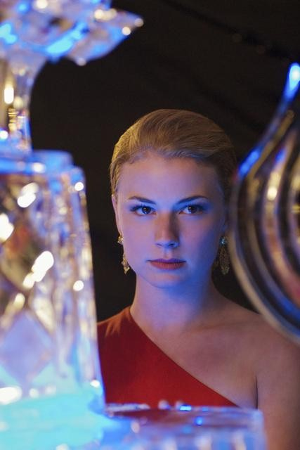 Emily Thorne Pic
