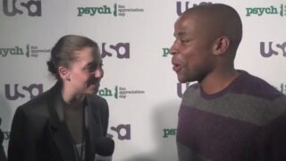 Psych Video Exclusive: Dule Hill on Twitter, Season 6