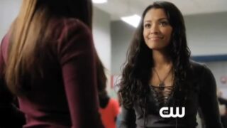 The Vampire Diaries Clip: Breaking It to Bonnie