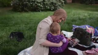 Bones Season 8 Premiere Clips: At Work, On the Lam ...