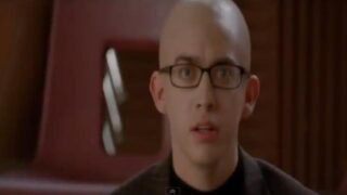 Glee Episode Promo: The Battle Begins