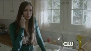 The Vampire Diaries Preview: An Original Target