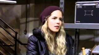 ARROW: Emily Bett Rickards on Felicity's Island Adventure, Big Stunts and More!